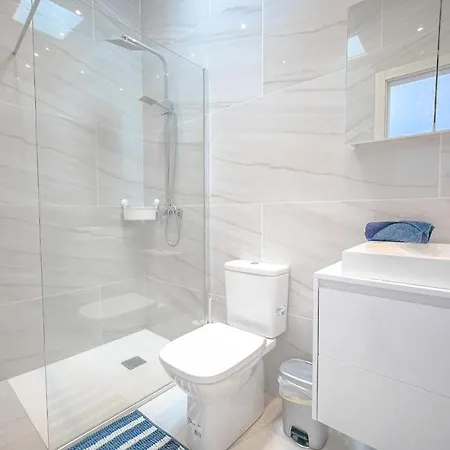 Atlantico Plaza 4a - 1 Bed - 1 Bath Appartement *